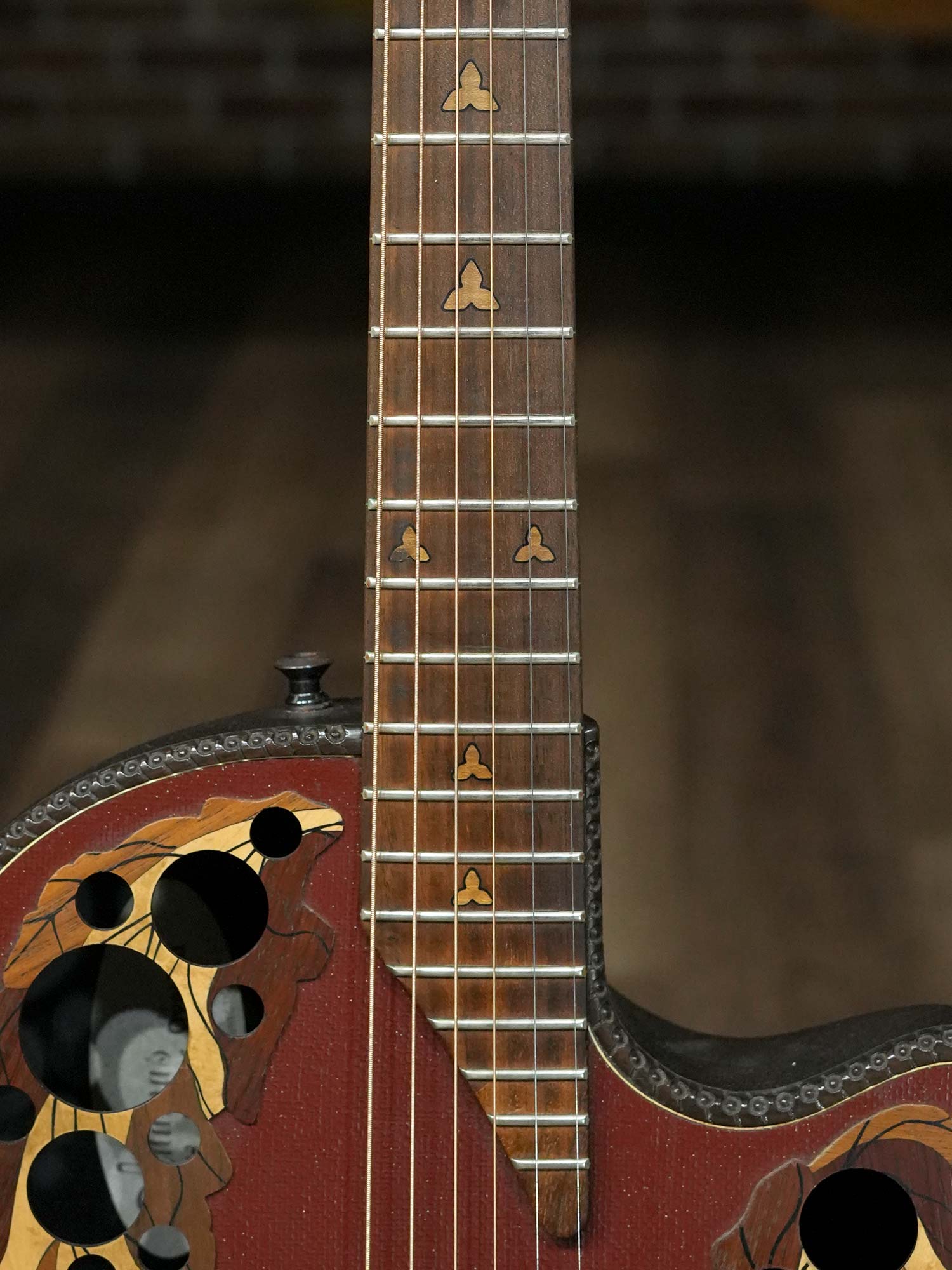 Ovation 1881-NB2 Adamas II Super Shallow Solid Red